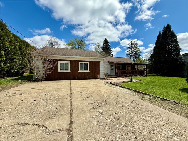 623 CHERRY Street, Waterford, PA 16441