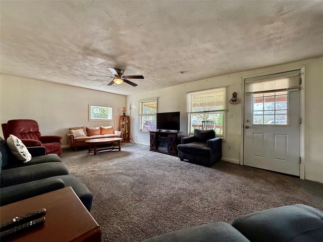 623 CHERRY Street, Waterford, PA 16441