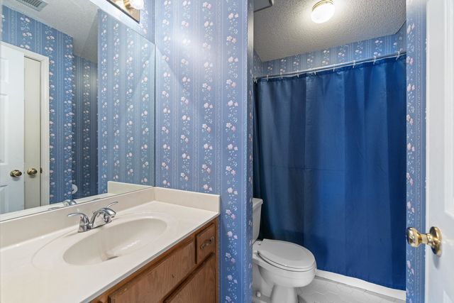 409 LITTLE OAK LN, Collierville, TN 38017