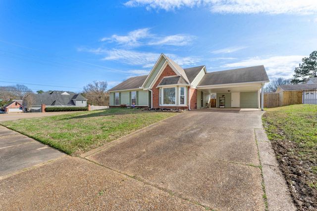 409 LITTLE OAK LN, Collierville, TN 38017