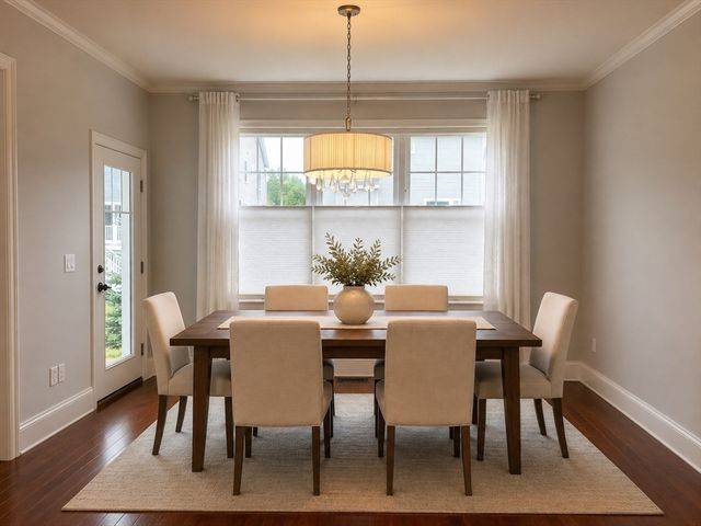127 Oxbow Rd, Framingham, MA 01701