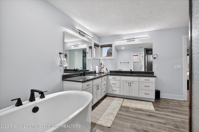 2956 Medinah Drive, Okemos, MI 48864