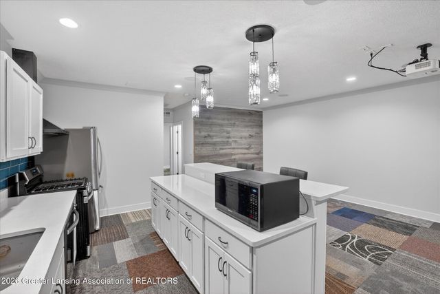 2956 Medinah Drive, Okemos, MI 48864