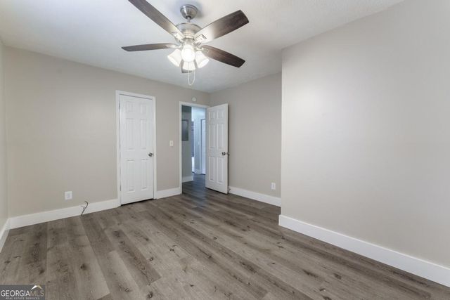 5700 Tracy Drive SE, Mableton, GA 30126