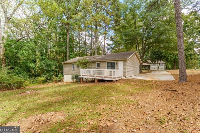 5700 Tracy Drive SE, Mableton, GA 30126
