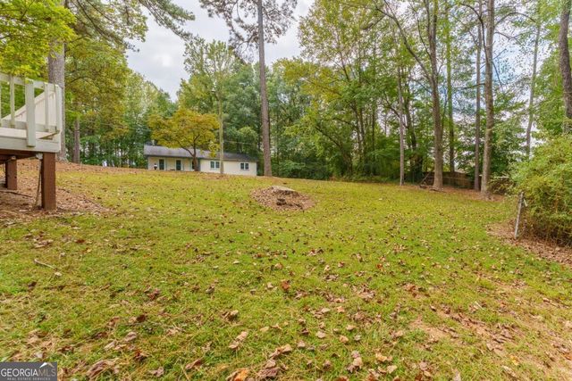 5700 Tracy Drive SE, Mableton, GA 30126