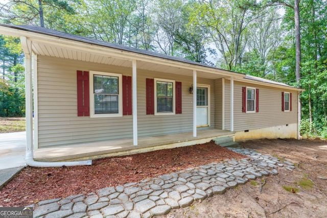 5700 Tracy Drive SE, Mableton, GA 30126