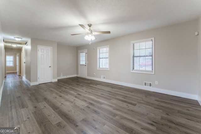 5700 Tracy Drive SE, Mableton, GA 30126