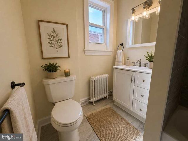 437 W ROOSEVELT BLVD, Philadelphia, PA 19120