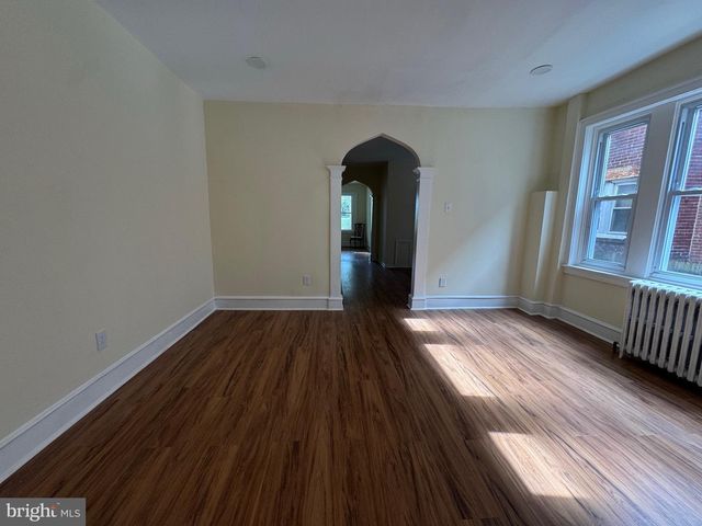 437 W ROOSEVELT BLVD, Philadelphia, PA 19120