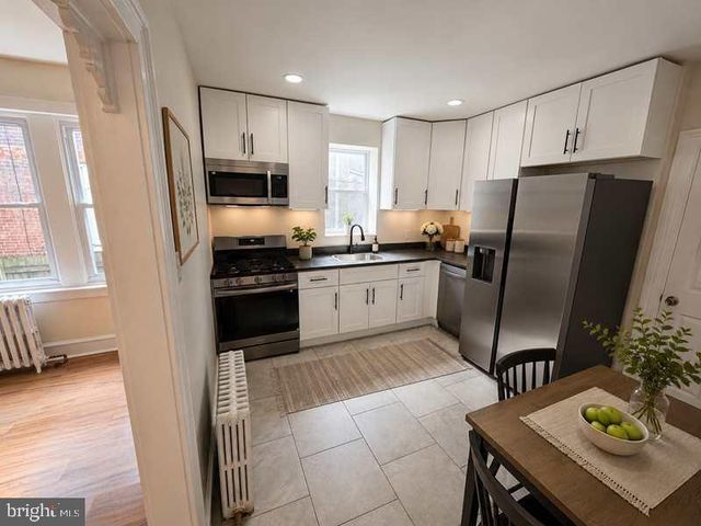 437 W ROOSEVELT BLVD, Philadelphia, PA 19120