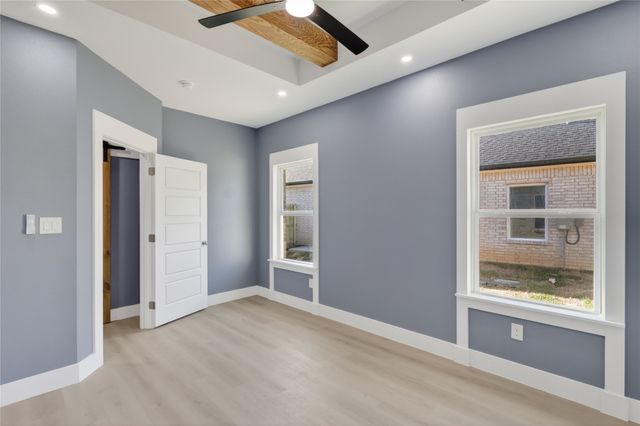 306 Backlash Drive, Gun Barrel City, TX 75156