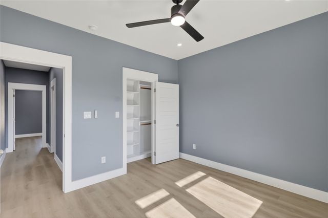 306 Backlash Drive, Gun Barrel City, TX 75156