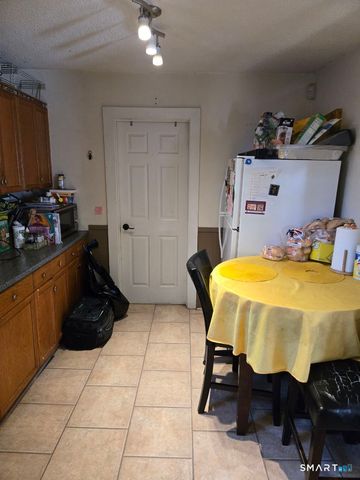 128 Hobart Street, Meriden, CT 06450