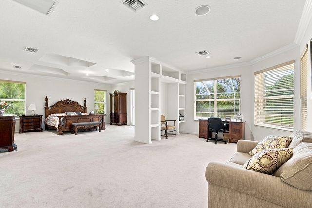 13882 43rd Road N, Royal Palm Beach, FL 33411