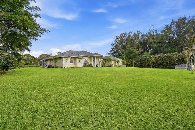 13882 43rd Road N, Royal Palm Beach, FL 33411