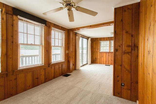 21-22 Beach Drive, West Brookfield, MA 01585