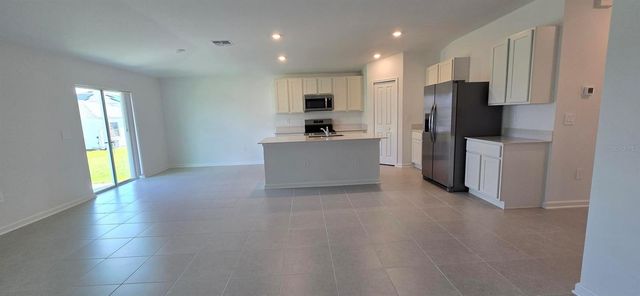 2810 WHITAKER POINT ROAD, Lake Hamilton, FL 33851