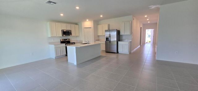 2810 WHITAKER POINT ROAD, Lake Hamilton, FL 33851