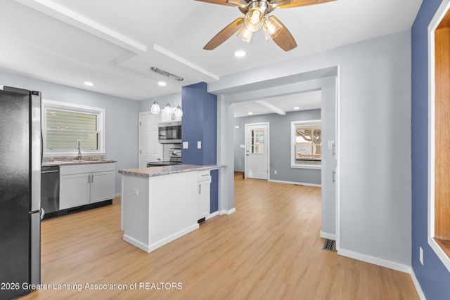 2012 New York Avenue, Lansing, MI 48906