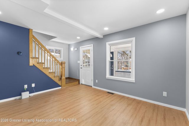 2012 New York Avenue, Lansing, MI 48906