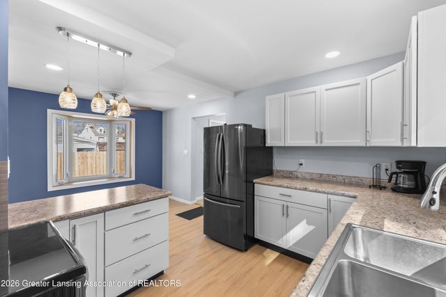 2012 New York Avenue, Lansing, MI 48906