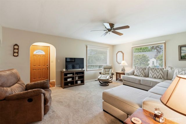 762 SW 18th Street, Chehalis, WA 98532