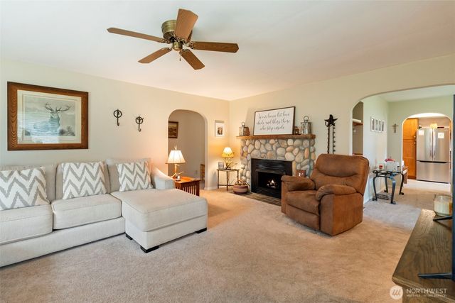 762 SW 18th Street, Chehalis, WA 98532