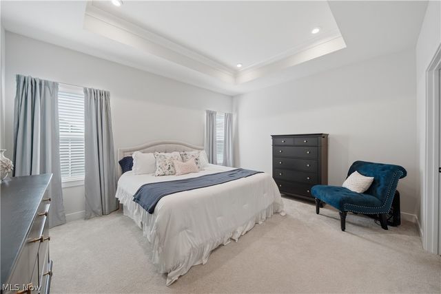 6877 Harrington Court Avenue NE, Canton, OH 44721