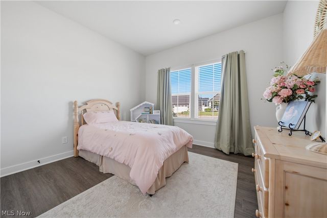 6877 Harrington Court Avenue NE, Canton, OH 44721