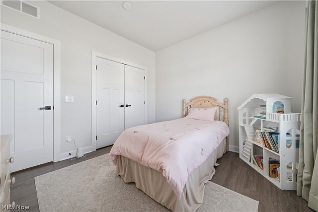 6877 Harrington Court Avenue NE, Canton, OH 44721