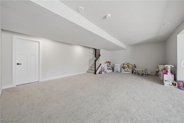 6877 Harrington Court Avenue NE, Canton, OH 44721