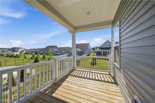 6877 Harrington Court Avenue NE, Canton, OH 44721