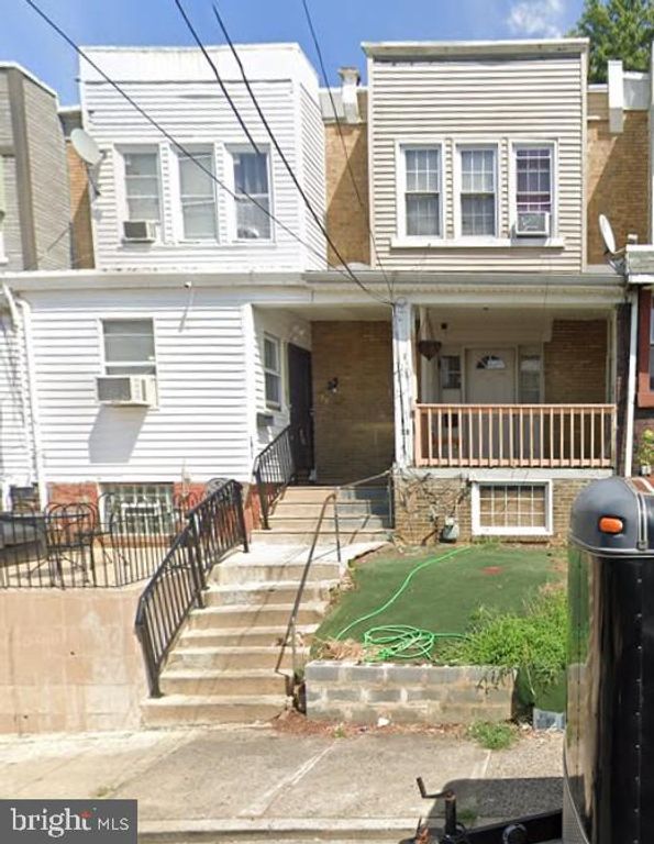 31 N 3RD ST, Darby, PA 19023