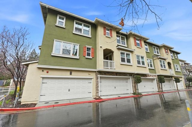 129 Paperbark Terrace, Sunnyvale, CA 94086