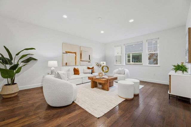 129 Paperbark Terrace, Sunnyvale, CA 94086