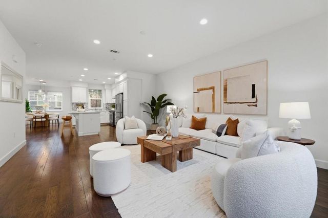 129 Paperbark Terrace, Sunnyvale, CA 94086