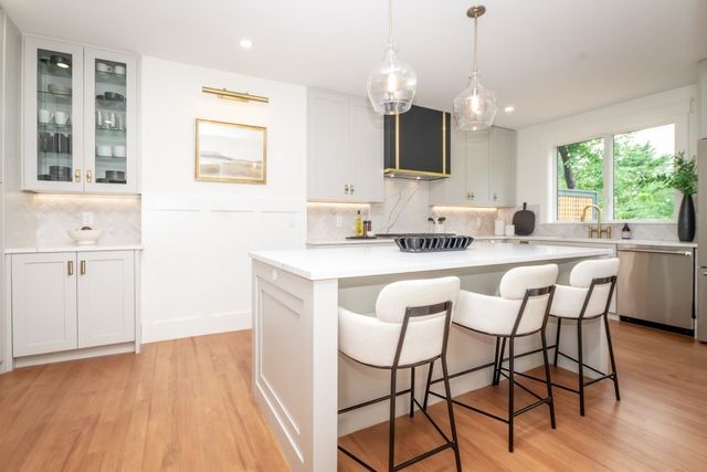 109 Lake View Ave, Cambridge, MA 02138