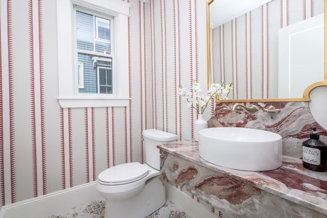 109 Lake View Ave, Cambridge, MA 02138