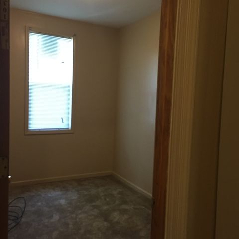 10531 S Corliss Avenue, Chicago, IL 60628