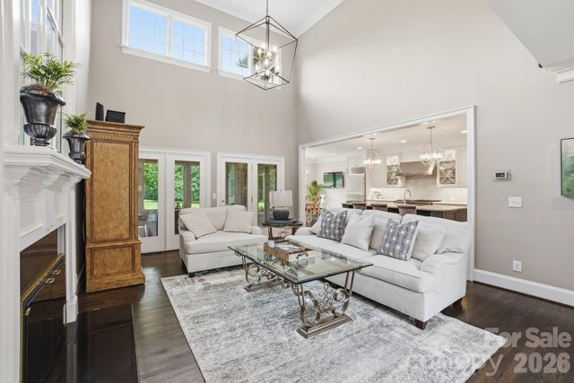 7101 Seton House Lane, Charlotte, NC 28277