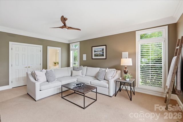 7101 Seton House Lane, Charlotte, NC 28277