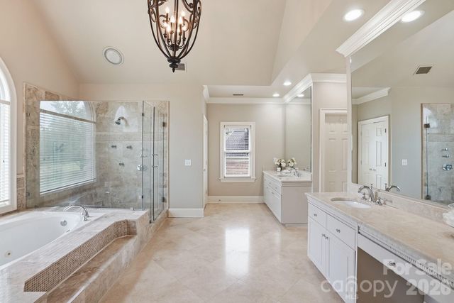 7101 Seton House Lane, Charlotte, NC 28277