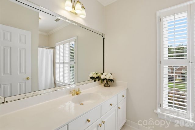 7101 Seton House Lane, Charlotte, NC 28277