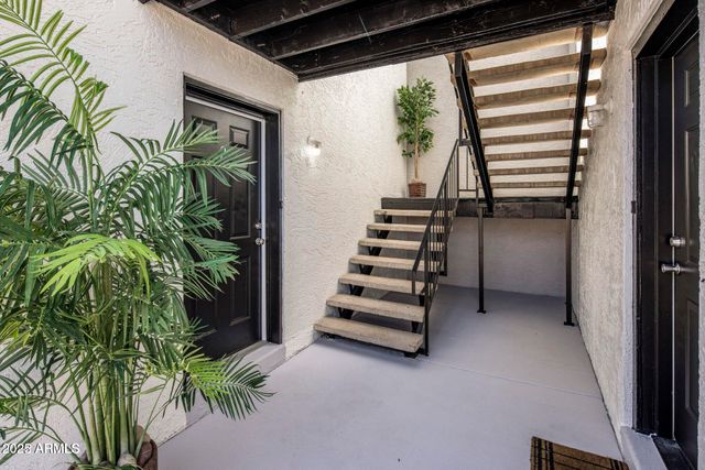 3823 N 23RD Drive, Phoenix, AZ 85015