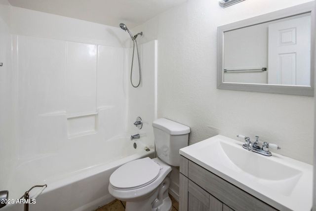 3823 N 23RD Drive, Phoenix, AZ 85015