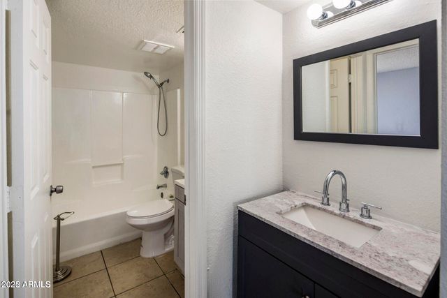 3823 N 23RD Drive, Phoenix, AZ 85015