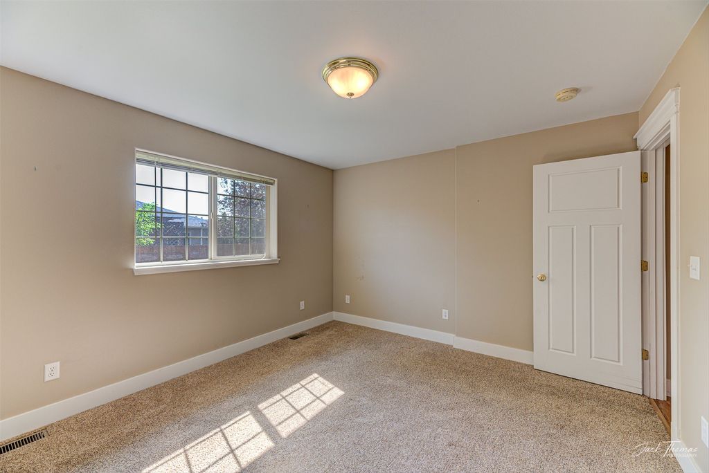 Image 17 of property listing at 9 Sand Piper Loop, Helena, MT 59602
