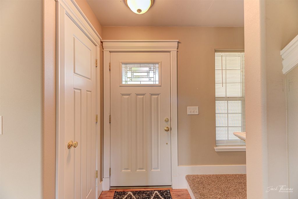 Image 5 of property listing at 9 Sand Piper Loop, Helena, MT 59602