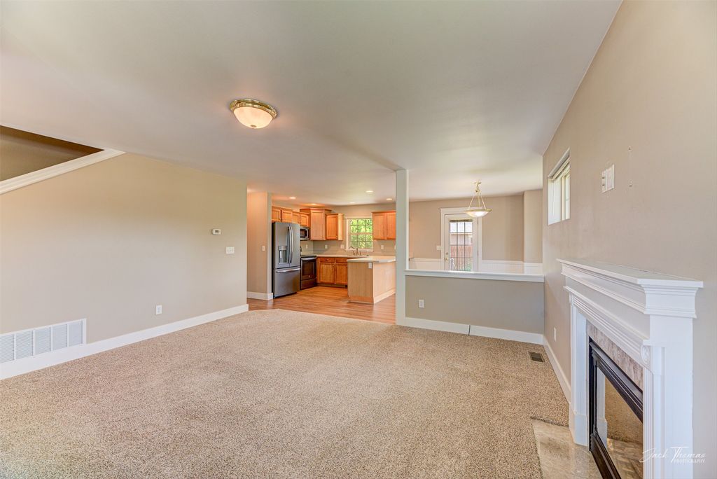 Image 8 of property listing at 9 Sand Piper Loop, Helena, MT 59602